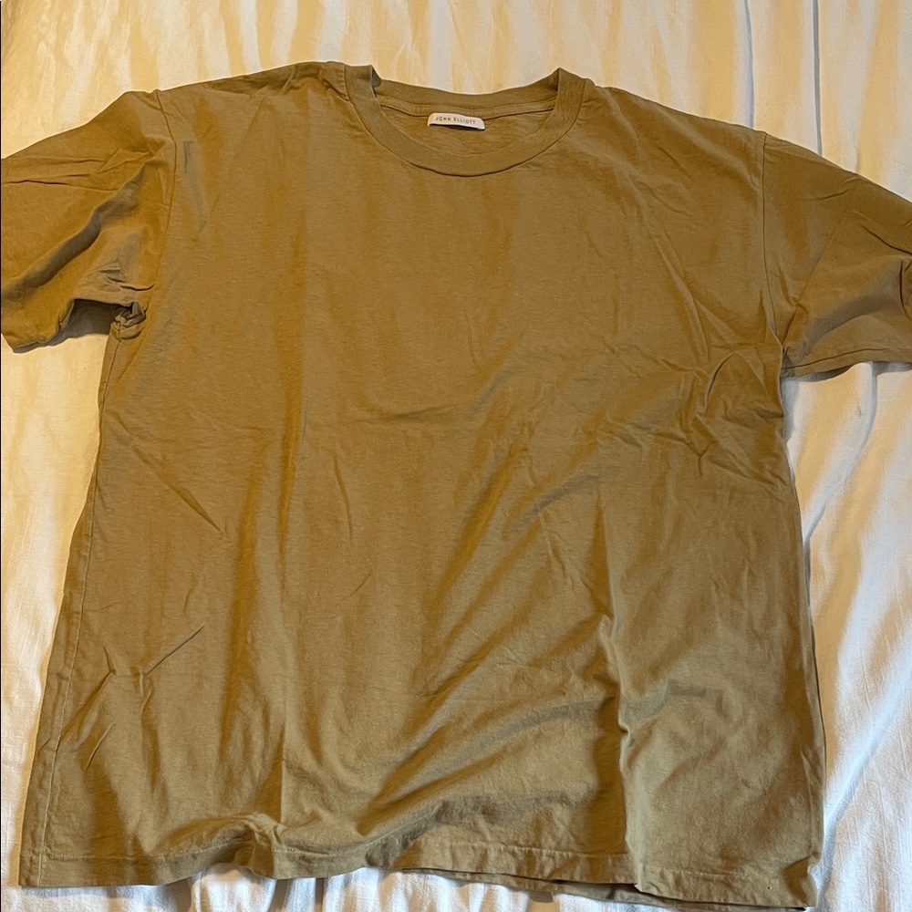 John Elliott Men's Olive Green T-Shirt